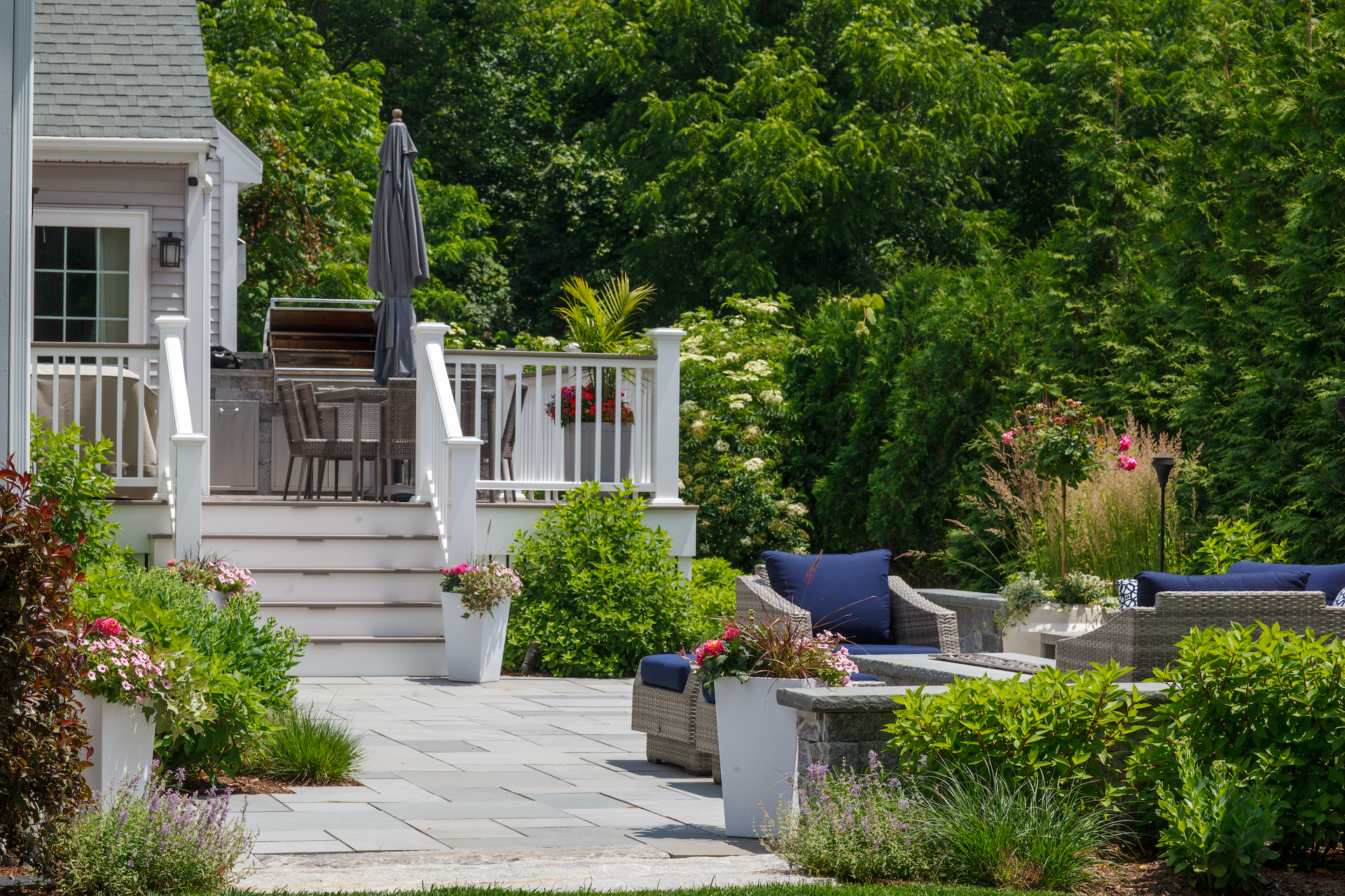 Landscaping for Small Spaces: Making the Most of Limited Outdoor Areas