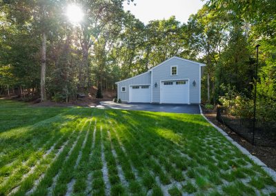 0944: Westwood Garage Landscape Package